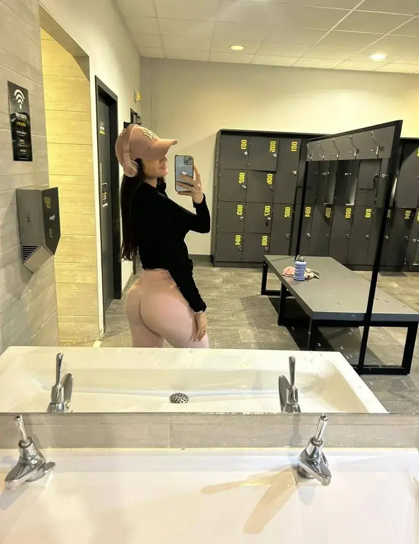 MidnightMiya