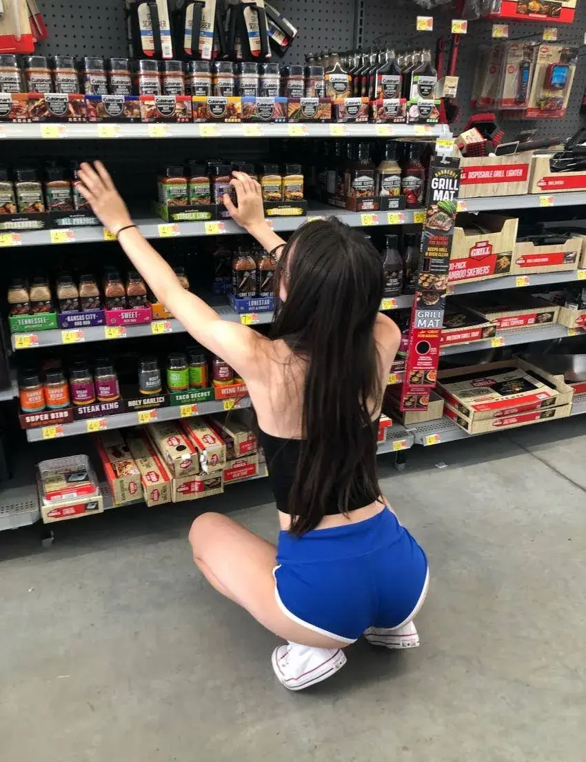 LisiDaze77