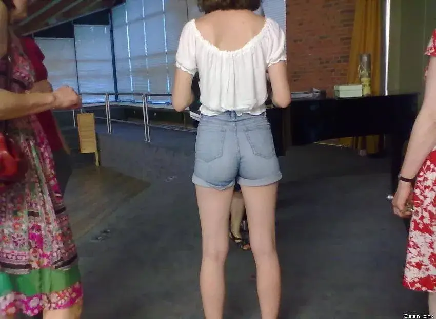 VivianVixen Grapevine VivianVixen